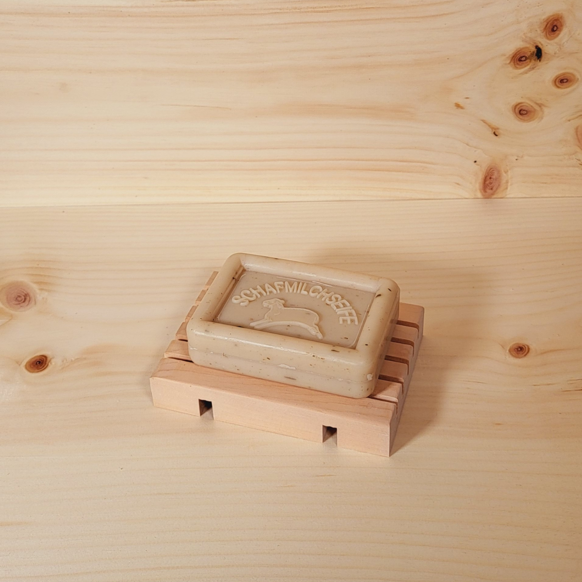 OVIS Zirbenseife mit Schafmilch