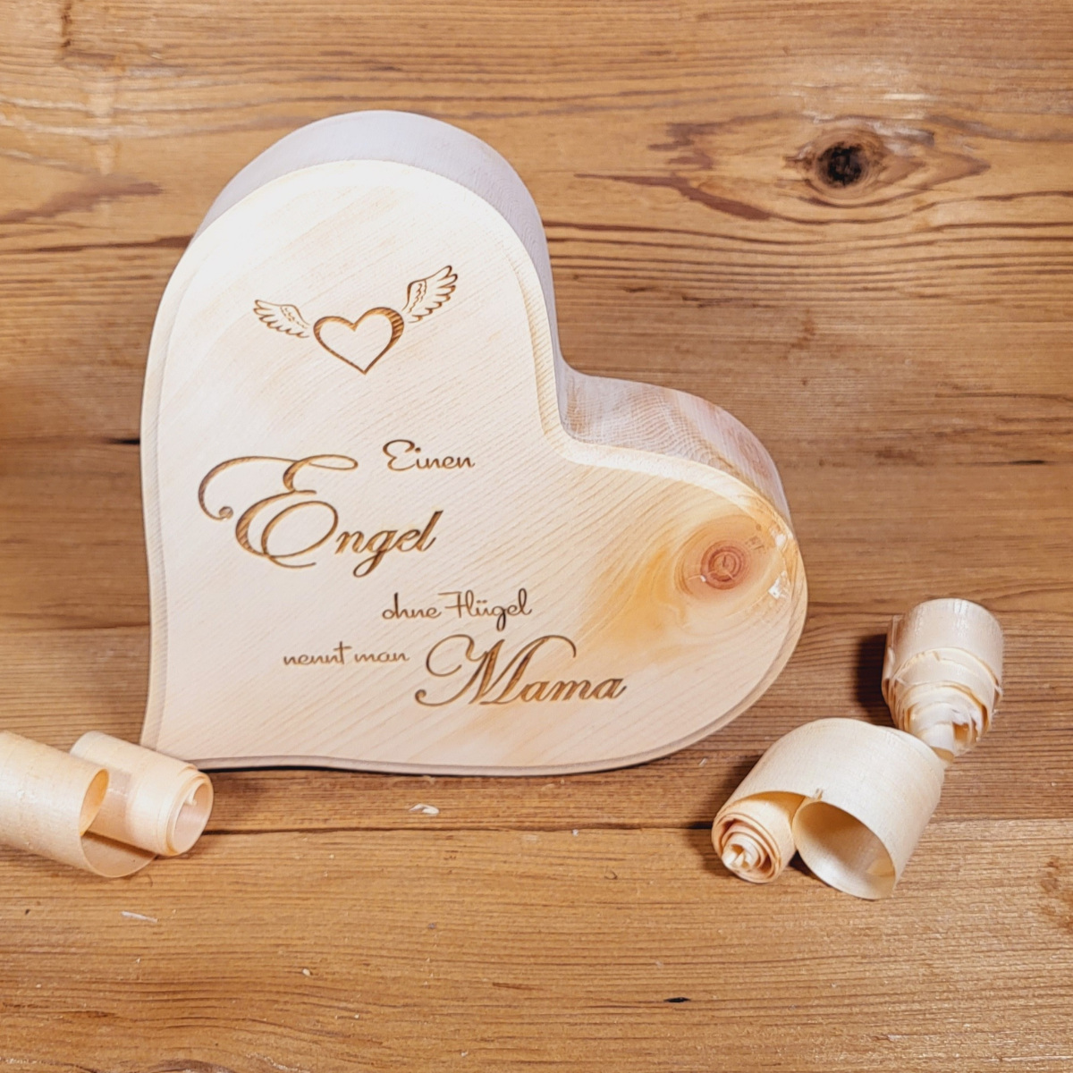 Massives Zirbenherz zum Muttertag